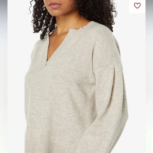 Madewell Wiltshire V-Neck Pullover Sweater in Heather Cobblestone Size M - Picture 2 of 9